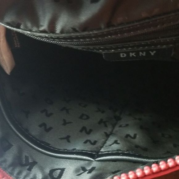 DKNY Tilly - Medium Backback in Red P34 - Picture 7 of 8